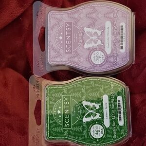 2 Scentsy Bars- Balsam Spice & Lavender Woods- NEW